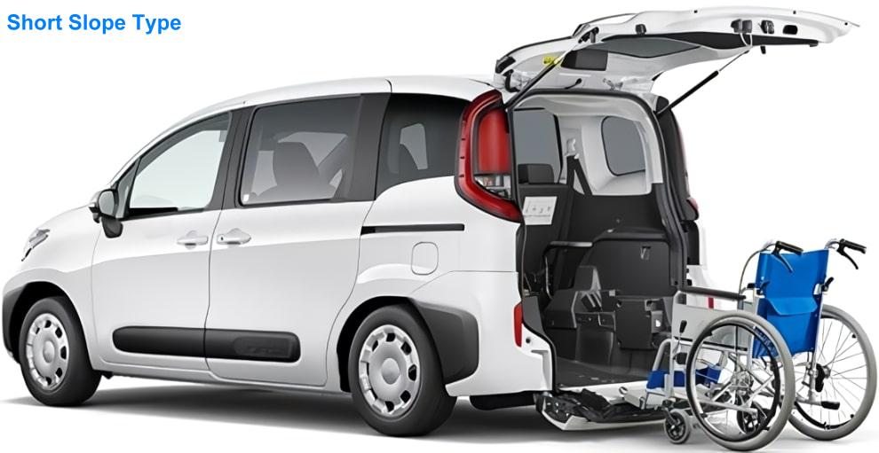 Toyota Sienta Wheelchair Accessible vehicle: Short slope type