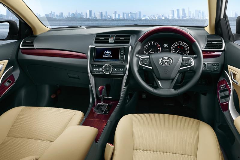 New Toyota Allion photo: Cockpit image