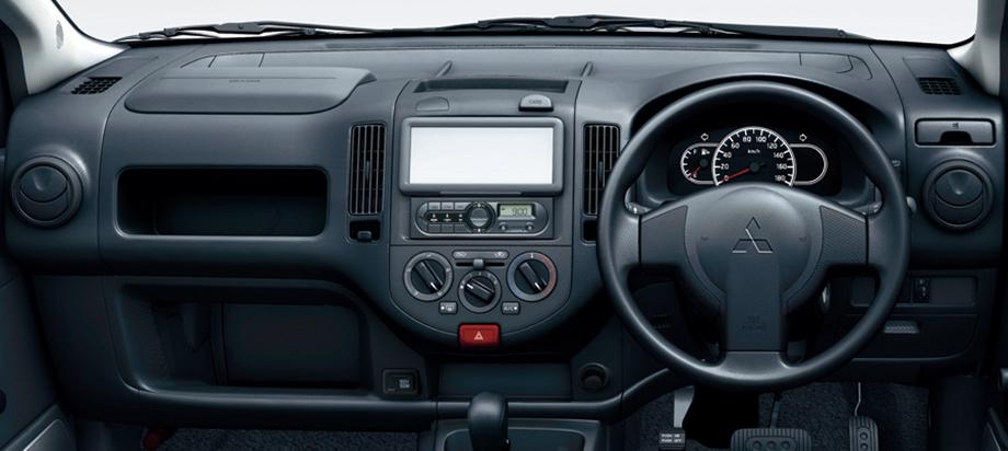 New Mitsubishi Lancer Cargo photo: Cockpit view