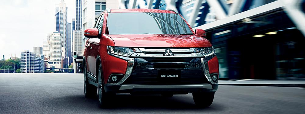 New Mitsubishi Outlander photo: Frontt view 1
